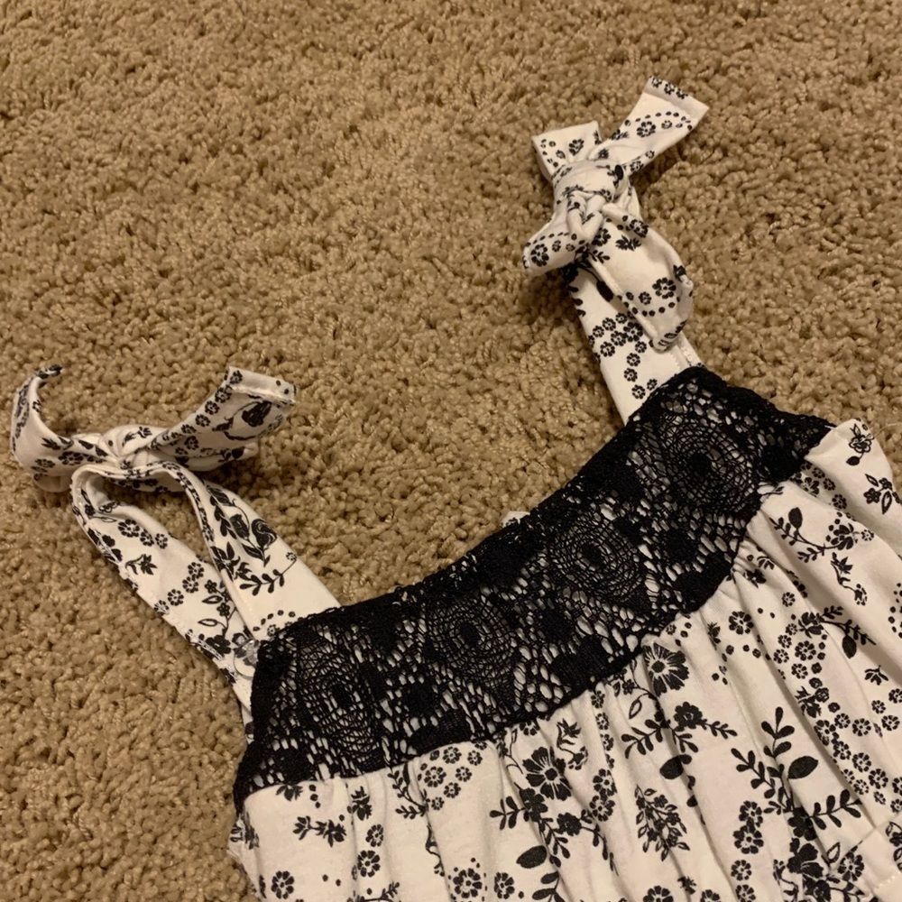 🆕 Jessica Simpson Baby Girl Romper - Picture 3 of 9